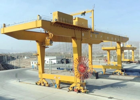 40.5 Ton Container Gantry Crane 30m Span Double Girder Rail Mounted