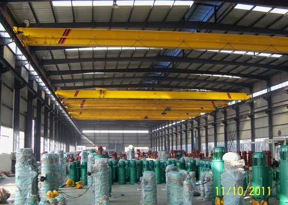 Q235B Q345C Material Single Beam Overhead Crane For Workshop Using