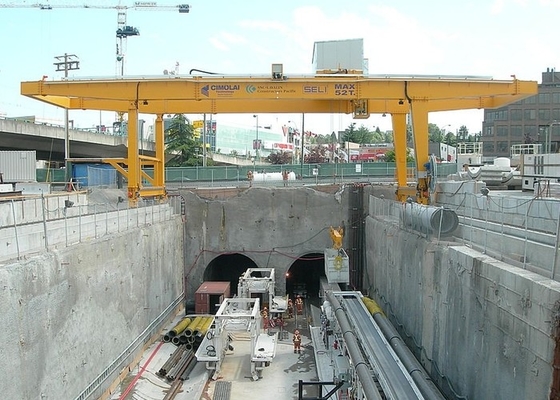 Heavy Duty A5 320T Double Girder Gantry Crane GB JB Automobile Engineering Crane