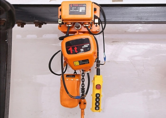 Convenient M4 3.3-6.6m/Min 2 Ton Electric Hoist With Remote Control