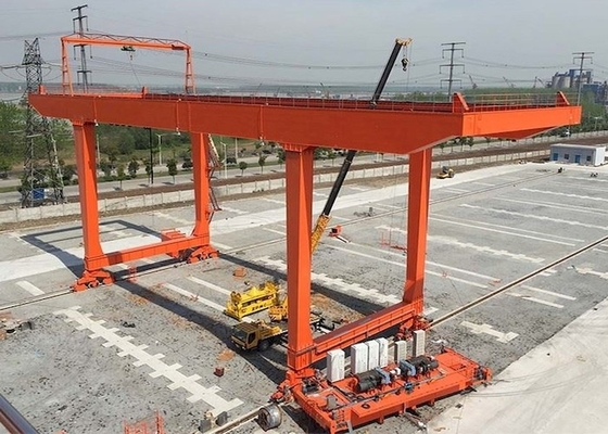 RMG Rubber Tyre Rail Mounted Container Gantry Crane 40T Material Handling Crane