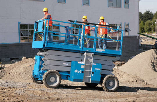GTZN Industrial Hydraulic Lifting Platform Rough Terrain Scissor Lift With Outriggers