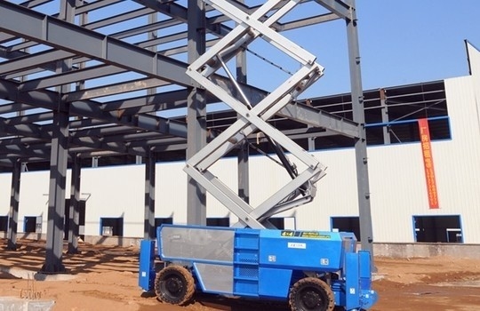 GTZN Industrial Hydraulic Lifting Platform Rough Terrain Scissor Lift With Outriggers