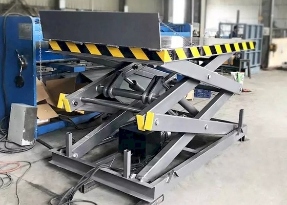Heavy Load AC380V Hydraulic Lifting Platform 2000*2000mm Loading Dock Scissor Lift