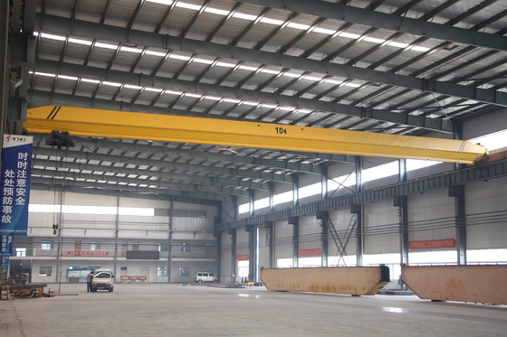 1Ton To 10Ton Wireless Radio Remote Control Overhead Crane Single Beam Bridge Crane